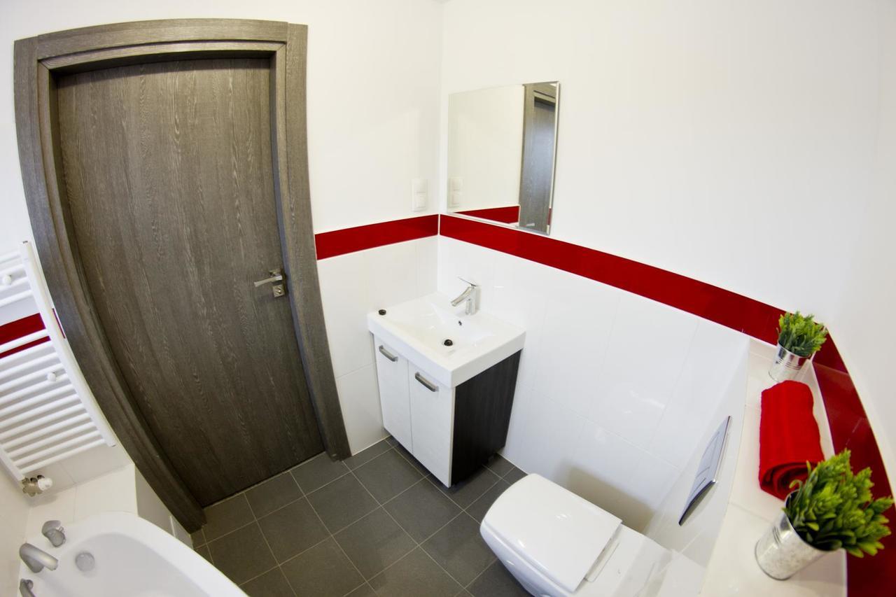 Park Apartament Жешув Экстерьер фото